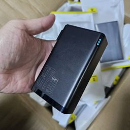 Pin dự phòng kiêm củ sạc 2 trong 1 chính hãng Baseus GaN3 87w 10000mAh