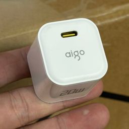 Củ sạc nhanh 20W hãng AIGO S12, sạc GaN siêu nhỏ gọn