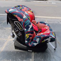 Ghế an toàn trên ô tô cho trẻ em POPMAX UK (0-36kg) khoá iSOFIX / PM2102