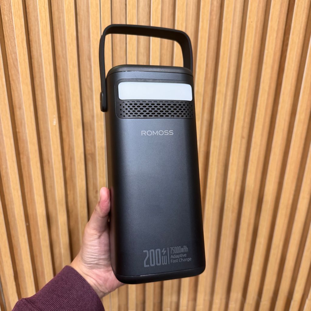  Pin dự phòng 75000mAh ROMOSS PMT705 công suất 200W , có cổng AC 220V - ko hộp - Ảnh 10