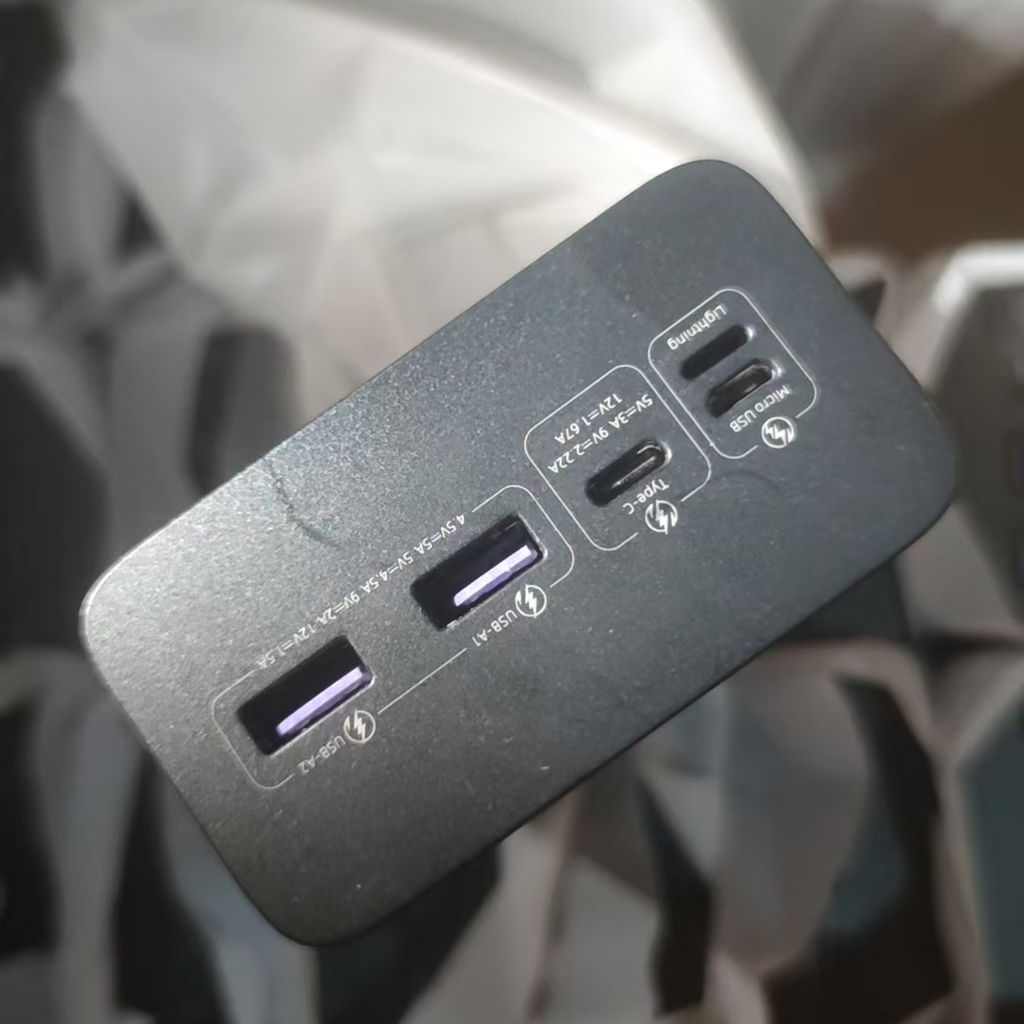  Pin dự phòng 40.000mAh ROMOSS PEA40 sạc nhanh 22.5W ( ko hộp ) - Ảnh 9