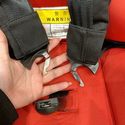 Ghế an toàn cho trẻ em trên ô tô DIONO RADIAN RXT II (0->25kg) - hộp xấu