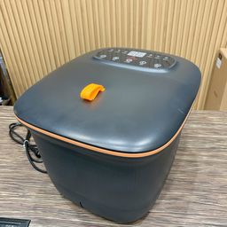 Bồn ngâm chân massage LENOVO / CF818B