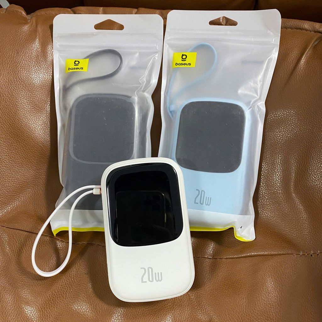 Pin dự phòng 20.000mAh Baseus Qpow sạc nhanh - liền cáp Type C 22.5W và Lightning 20W (Túi) - Ảnh 6
