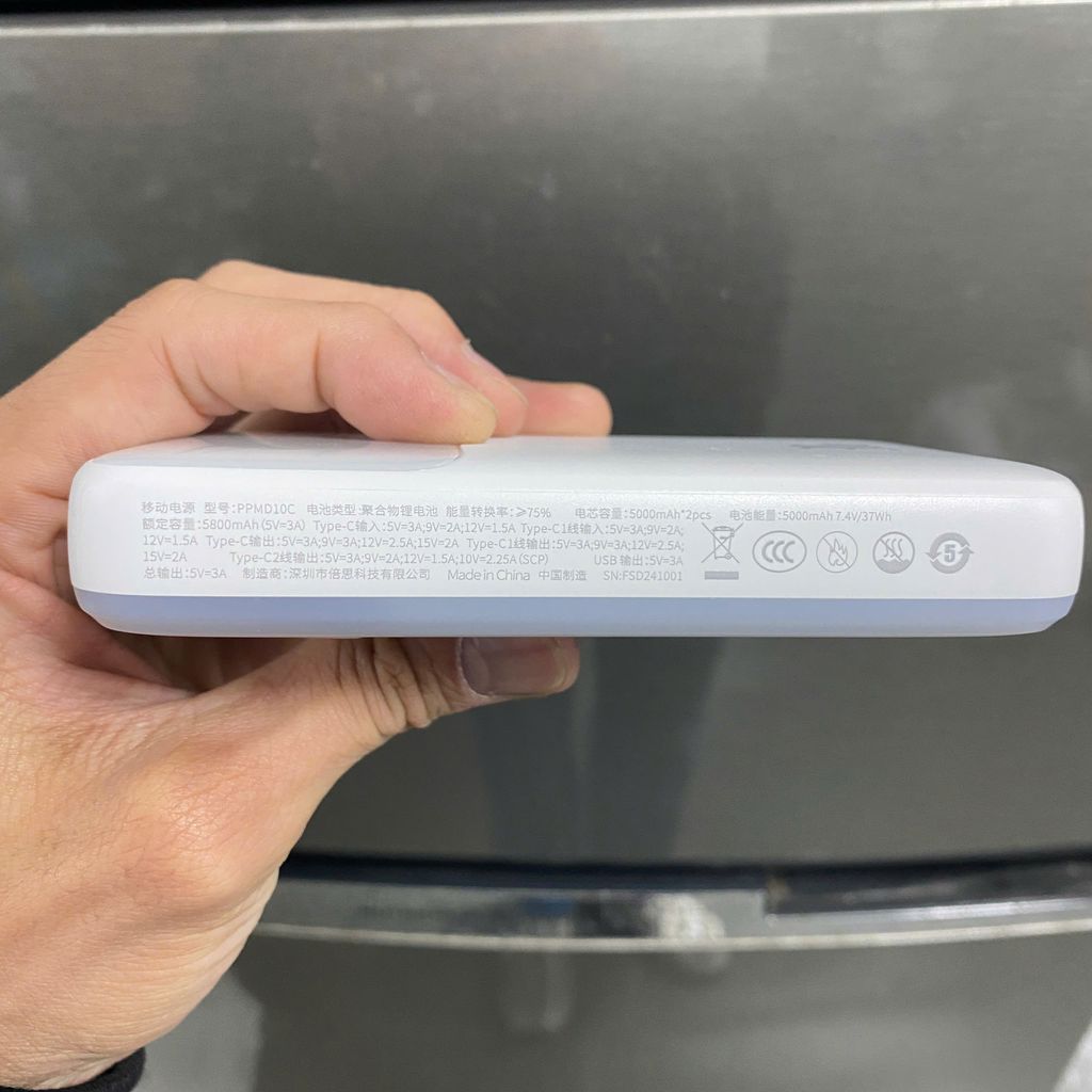 Pin dự phòng 10.000mAh/20.000mAh Baseus Comet series sạc nhanh 30W liền cáp Type C và Type C - Ảnh 6