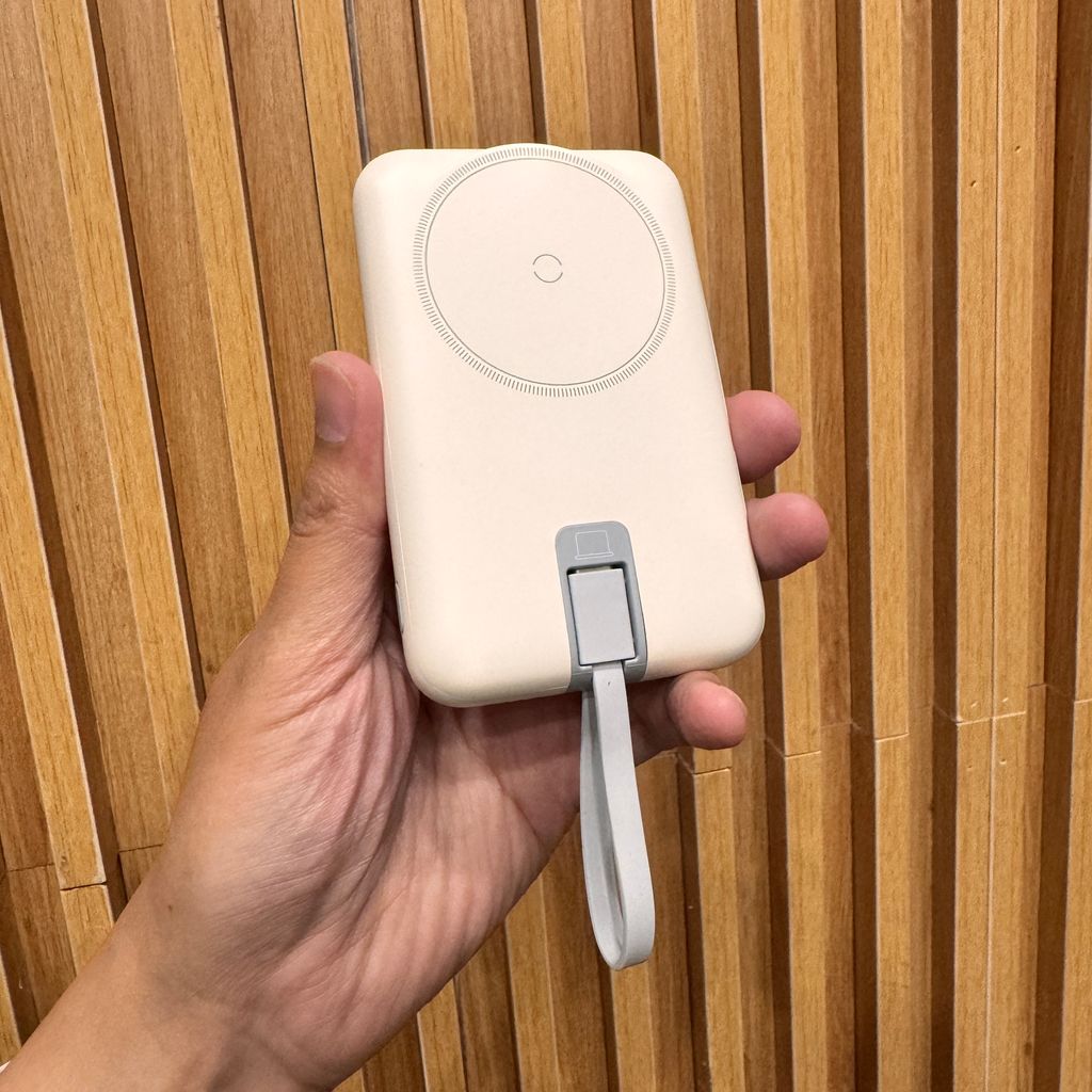 Pin dự phòng 10.000mAh MOVESPEED sạc nhanh không dây, kèm cáp Type-C, phiên bản LIHUA GRAND HOTEL - Ảnh 3