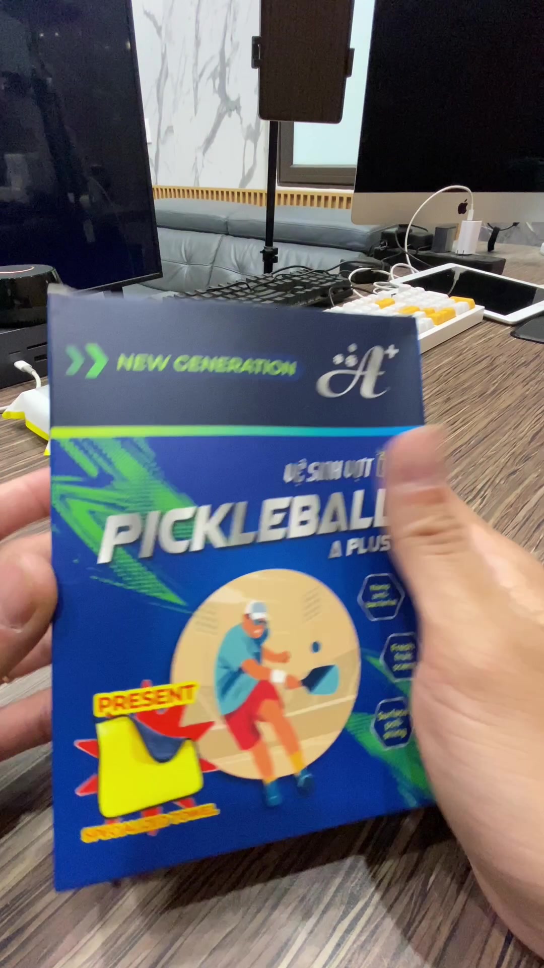 Bộ vệ sinh vợt Pickerball A Plus - Thế hệ mới thực tế Bộ vệ sinh vợt Pickerball A Plus - Thế hệ mới - Góc chụp chi tiết thực tế 6