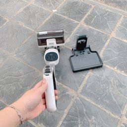 Máy hút bụi & lau nhà cầm tay thông minh Skyworth H5