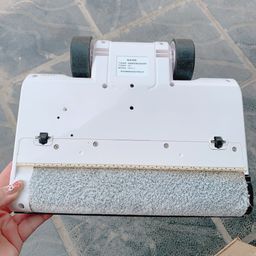 Máy hút bụi & lau nhà cầm tay thông minh Skyworth H5