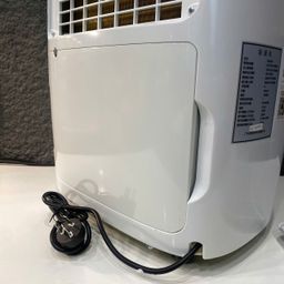 Máy hút ẩm YADU 25L - C8251BW
