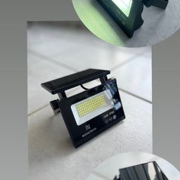 Đèn pha Led năng lượng mặt trời Novatech ( Pháp ), 10W chống nước IP65, liền P…