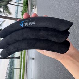 Bọc vô lăng 3 mảnh (segment steering wheel cover) thương hiệu JOY TUTUS ( màu…