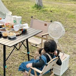 Quạt tích điện URINGO, chống muỗi, có đèn,Pin 10000mAh sạc được điện thoại