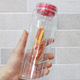 Bình nước cao cấp Lock&Lock 770ml HLC634, có lõi lọc trà, hoa quả detox