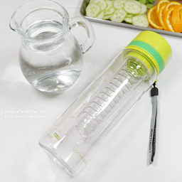 Bình nước cao cấp Lock&Lock 770ml HLC634, có lõi lọc trà, hoa quả detox