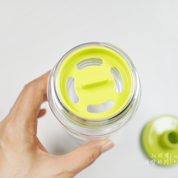 Bình nước cao cấp Lock&Lock 770ml HLC634, có lõi lọc trà, hoa quả detox
