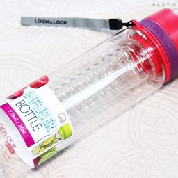 Bình nước cao cấp Lock&Lock 770ml HLC634, có lõi lọc trà, hoa quả detox