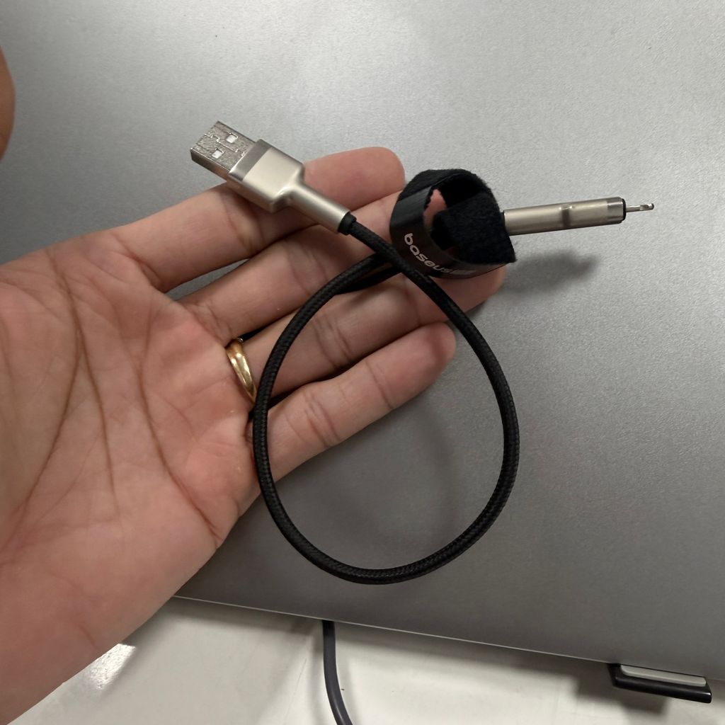 Tính năng Cáp sạc iPhone Baseus Cafule Metal – USB-A to Lightning 2.4A - dài 25cm Chi tiết tính năng nổi bật và chất liệu bền bỉ của Cáp sạc iPhone Baseus Cafule Metal – USB-A to Lightning 2.4A - dài 25cm