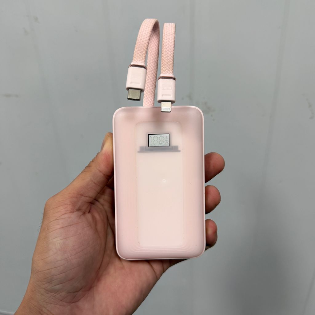 Pin dự phòng 10.000mAh hợp 2 cáp 1L 1C sạc nhanh 30w tích - ko hộp, chưa in logo ( nhà máy Anker ) thực tế Pin dự phòng 10.000mAh hợp 2 cáp 1L 1C sạc nhanh 30w tích - ko hộp, chưa in logo ( nhà máy Anker ) - Góc chụp chi tiết thực tế 7