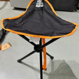 Ghế xếp 3 chân dã ngoại DEERFAMY (Portable Tripod Stool) - hàng Amazon