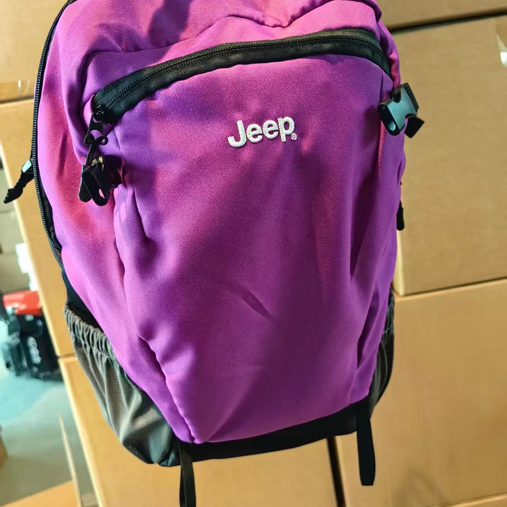 Balo JEEP Thời Trang Nhiều Ngăn Vải Chống Nước Cao Cấp thực tế Balo JEEP Thời Trang Nhiều Ngăn Vải Chống Nước Cao Cấp - Góc chụp chi tiết thực tế 13