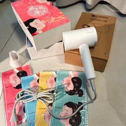 Máy sấy Xiaomi SHOWSEE A1-W 1800W, sấy nóng lạnh ,bổ sung iOn âm,phiên bản giớ…