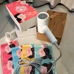 Máy sấy Xiaomi SHOWSEE A1-W 1800W, sấy nóng lạnh ,bổ sung iOn âm,phiên bản giớ…