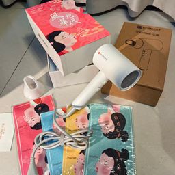 Máy sấy Xiaomi SHOWSEE A1-W 1800W, sấy nóng lạnh ,bổ sung iOn âm,phiên bản giớ…