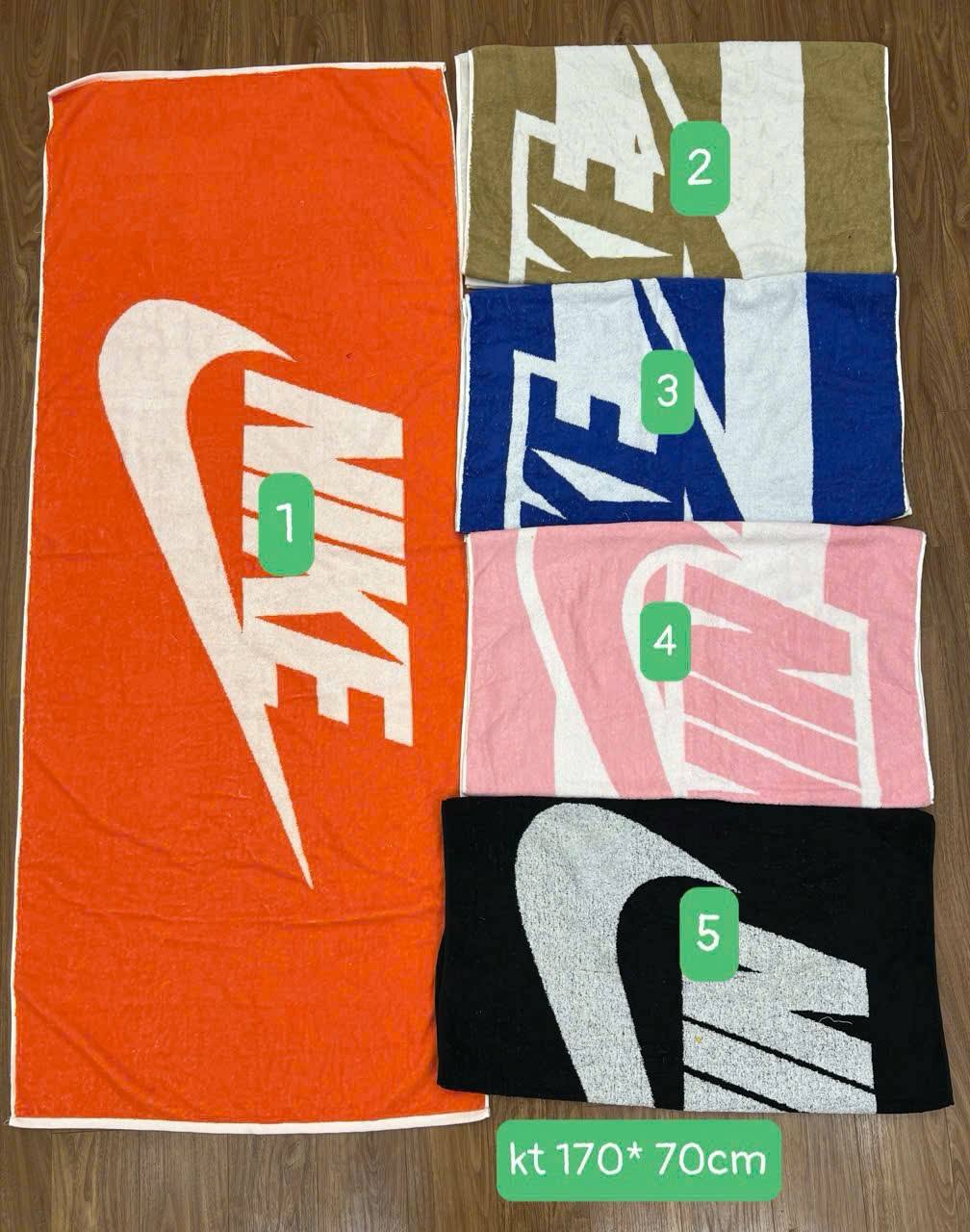 Khăn đa năng thể thao Nike ( Club Pool Towel Sports ) 1m6 x 0.7m