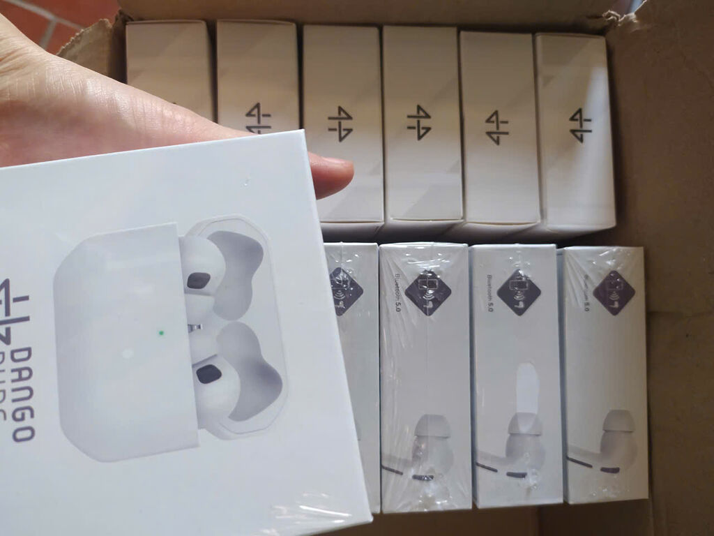 Tai Nghe TWS DANGOBUDS, chống ồn chủ động ANC, Bluetooth 5.0, sạc ko dây