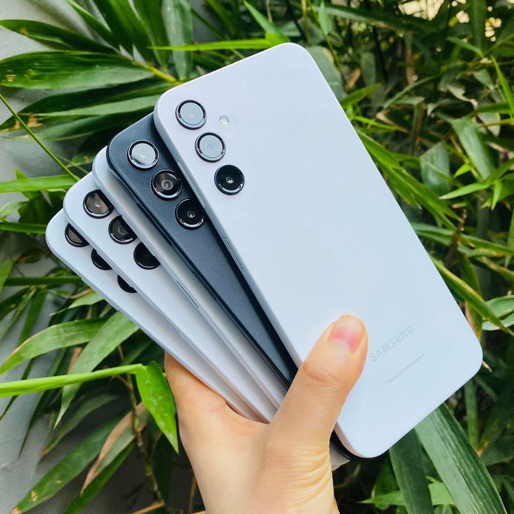 Điện thoại Samsung M44