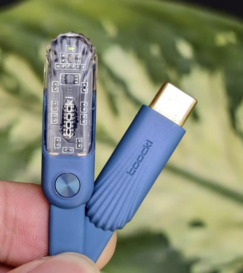 Cáp Sạc Nhanh Toocki Type C to Type C 240W 5A - Đầu Gập Chữ L Trong Suốt, Có Chip E-Marker, Dài 1m