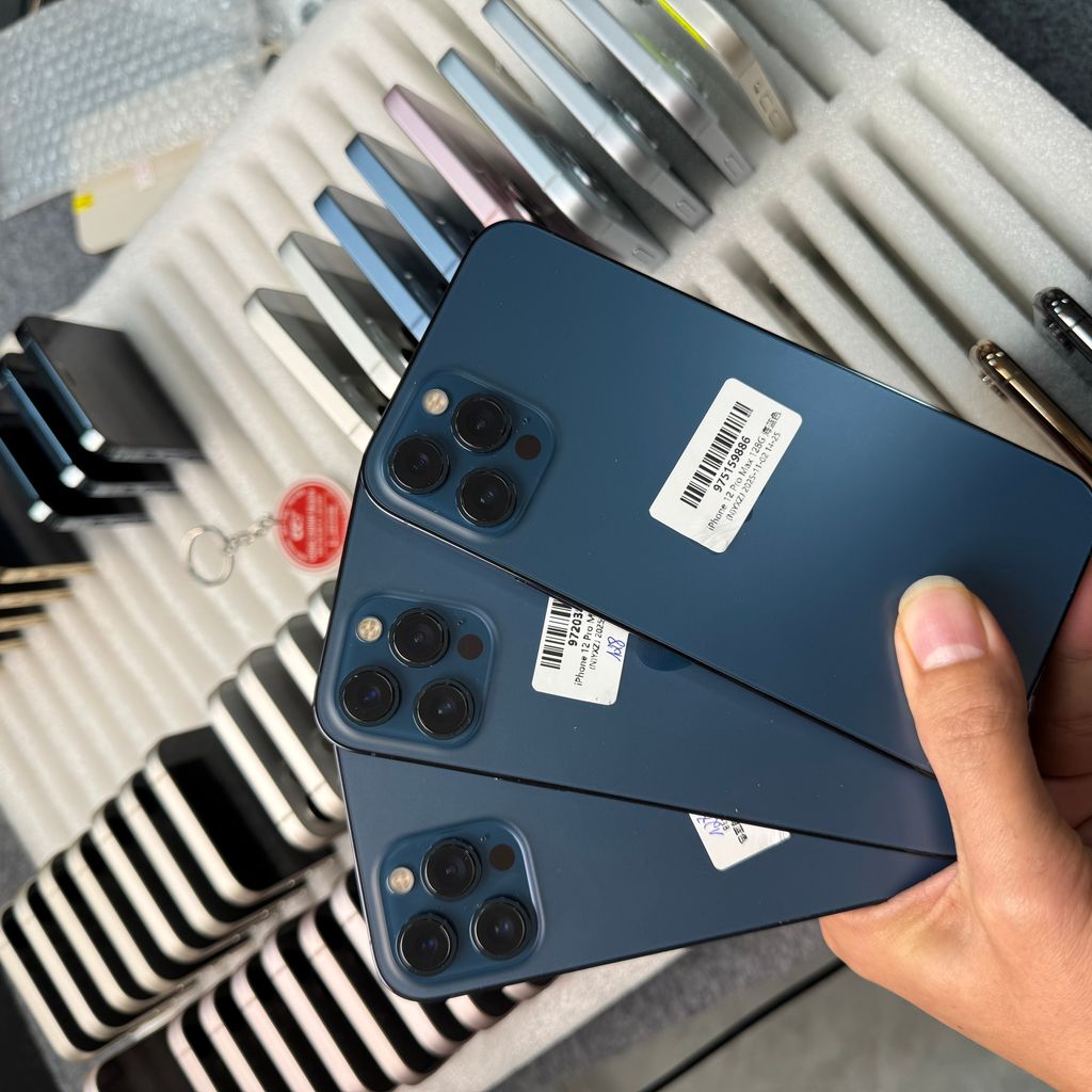 iPhone 12 Pro Max 256G CH Pin new phẩy đẹp 98-99 Mầu xanh