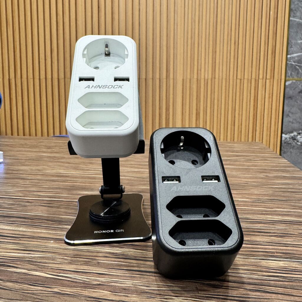 Ổ Cắm Điện Đa Năng AHNSOCK WPG03 ( không hộp) 2 cổng USB + 2 cổng 220V