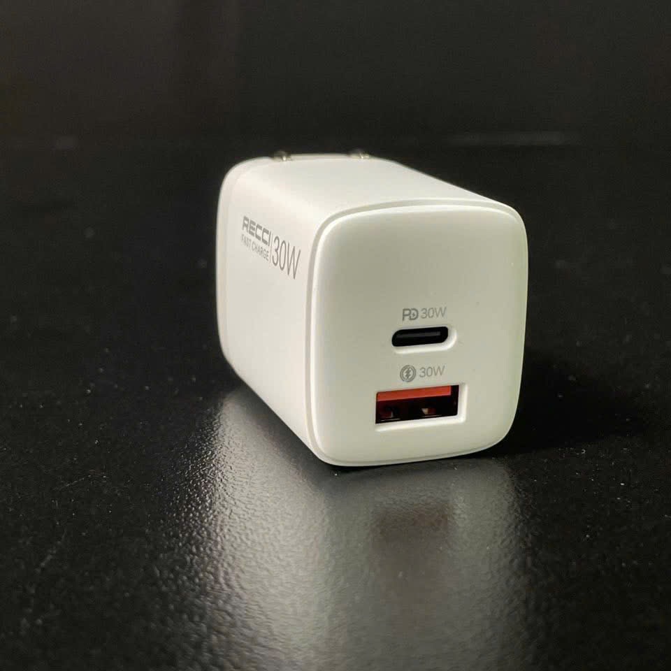 Củ sạc nhanh 30W hãng RECCI RCT-P40C, 2 cổng sạc A+C - Ảnh 2