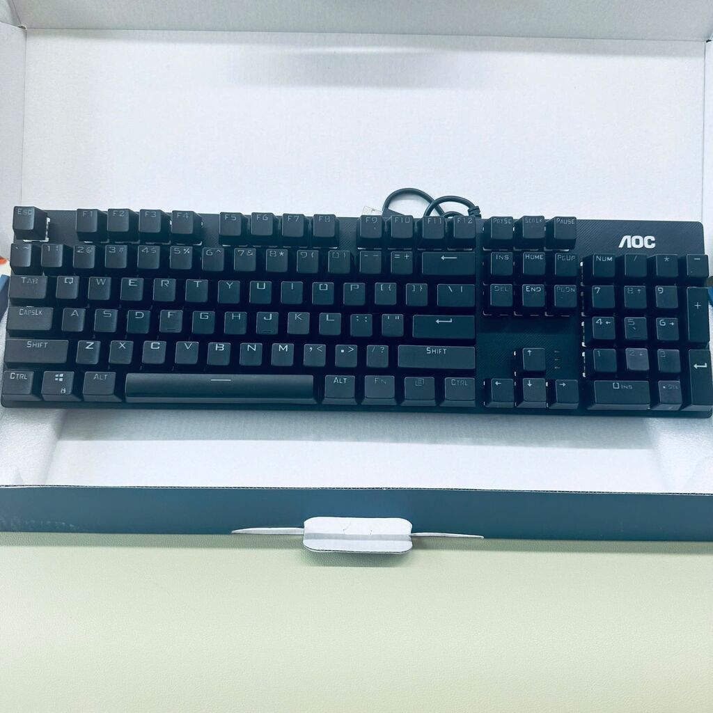 Bàn phím cơ AOC GK410 | 104 phím đèn RGB loại Blue Switch mặt đen cá tính dễ vệ sinh - Ảnh 3