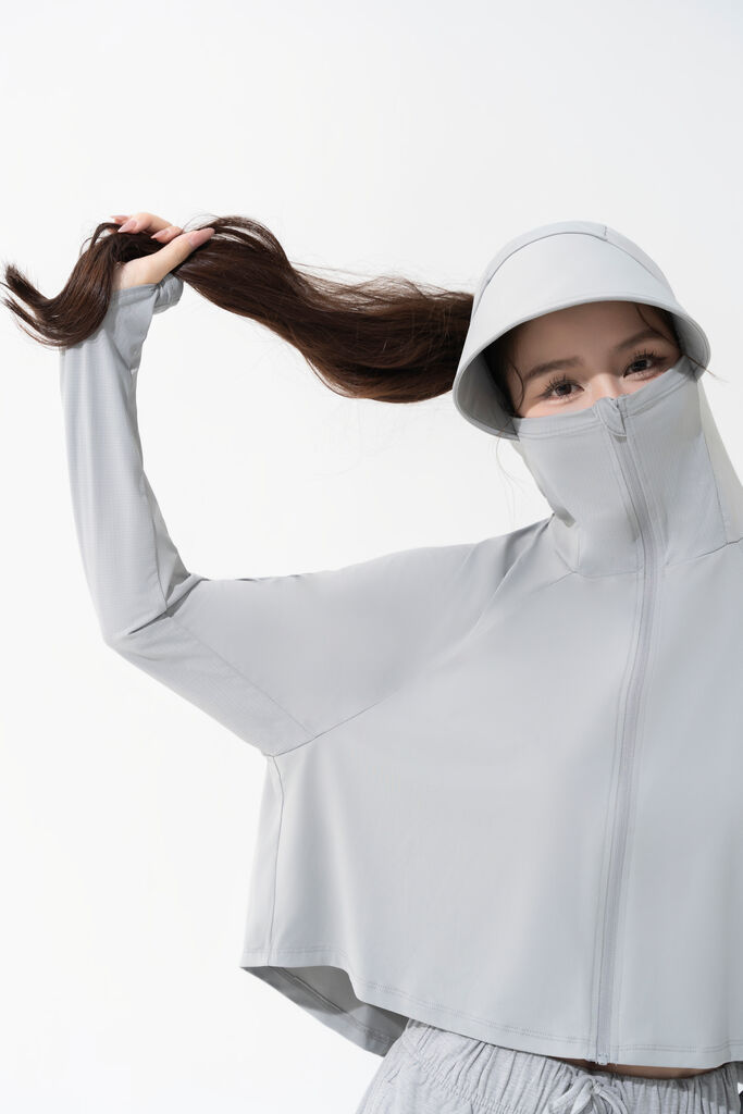 Áo Chống Nắng TOGETHER dáng ngắn cánh dơi,vải CoolTouch mát lạnh, co giãn,chống UV UPF50+ - Ảnh 9