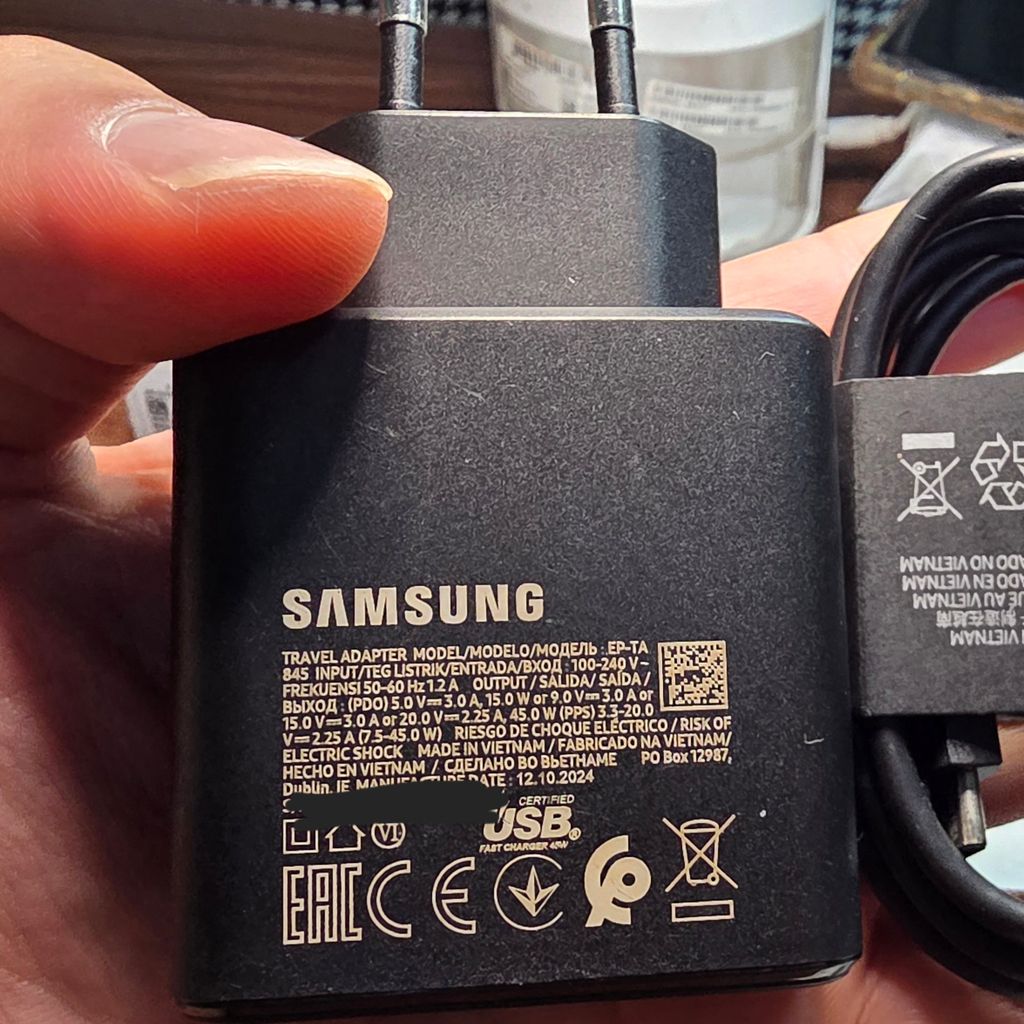 Củ sạc TA845 45W samsung chân tròn Việt