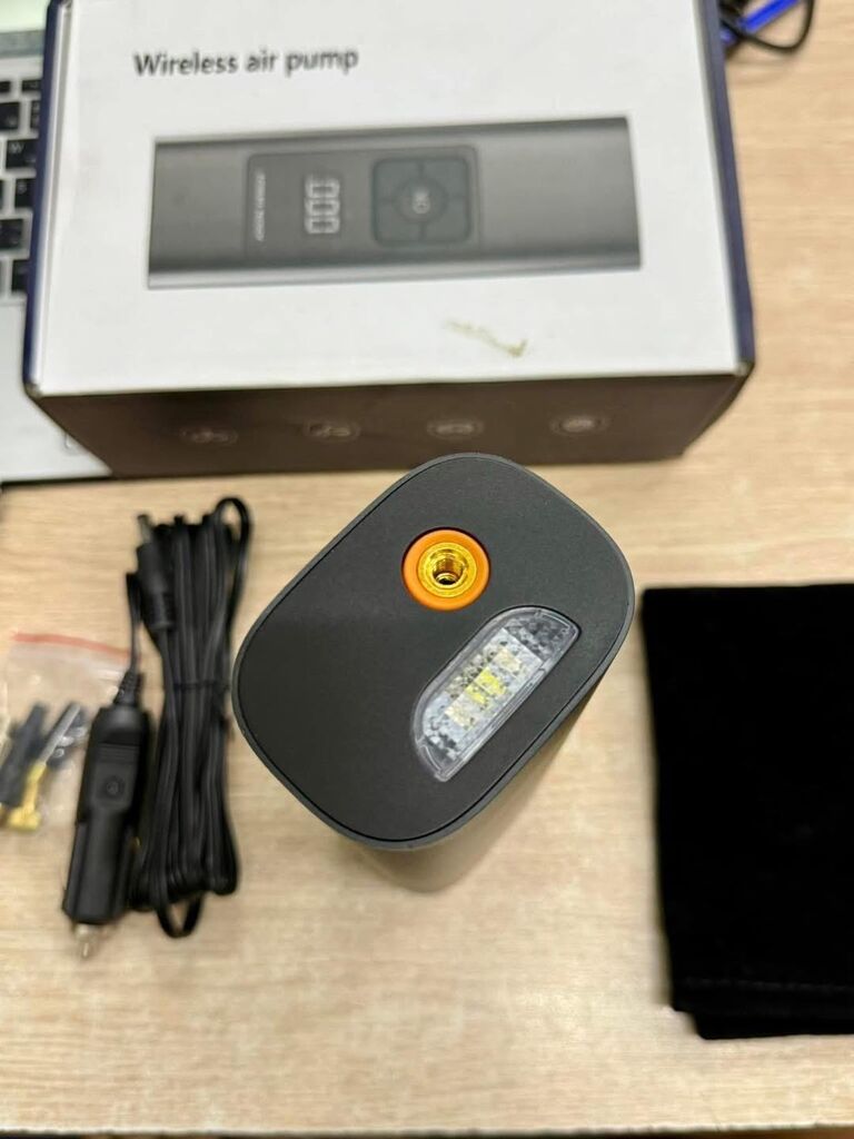 Bơm xe ô tô PHANTOM D1 - Ảnh 4