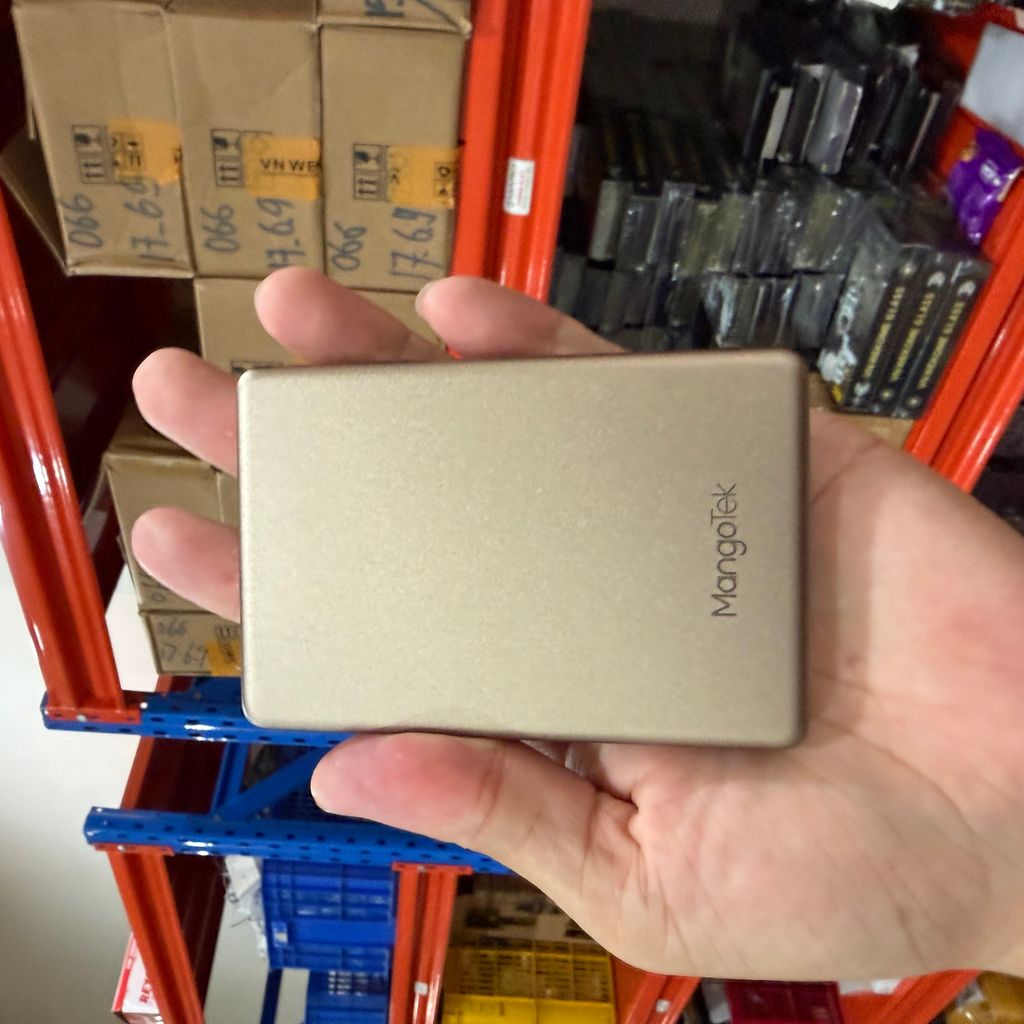 PIN MAGSAFE MANGOTEK 10.000MAH MGP01 -SE2 - Ảnh 3