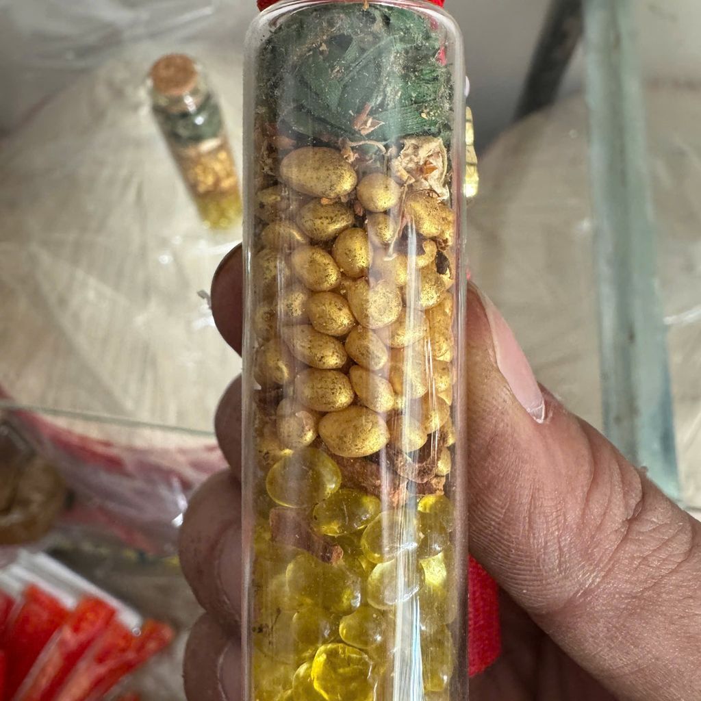 Hũ chiêu tài tụ lộc