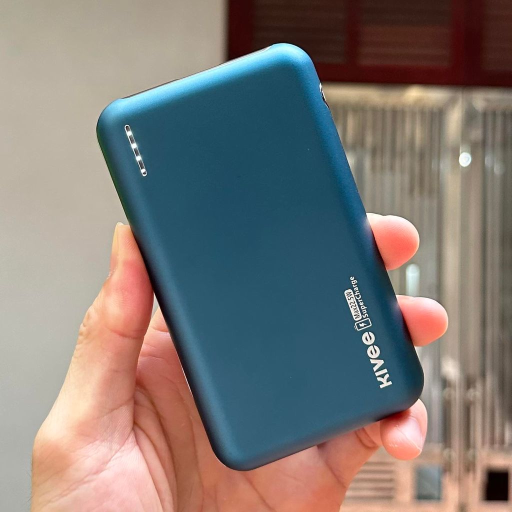 Pin dự phòng 10.000mAh KIVEE - PT55 PRO, sạc nhanh 20W vỏ nhôm siêu mỏng