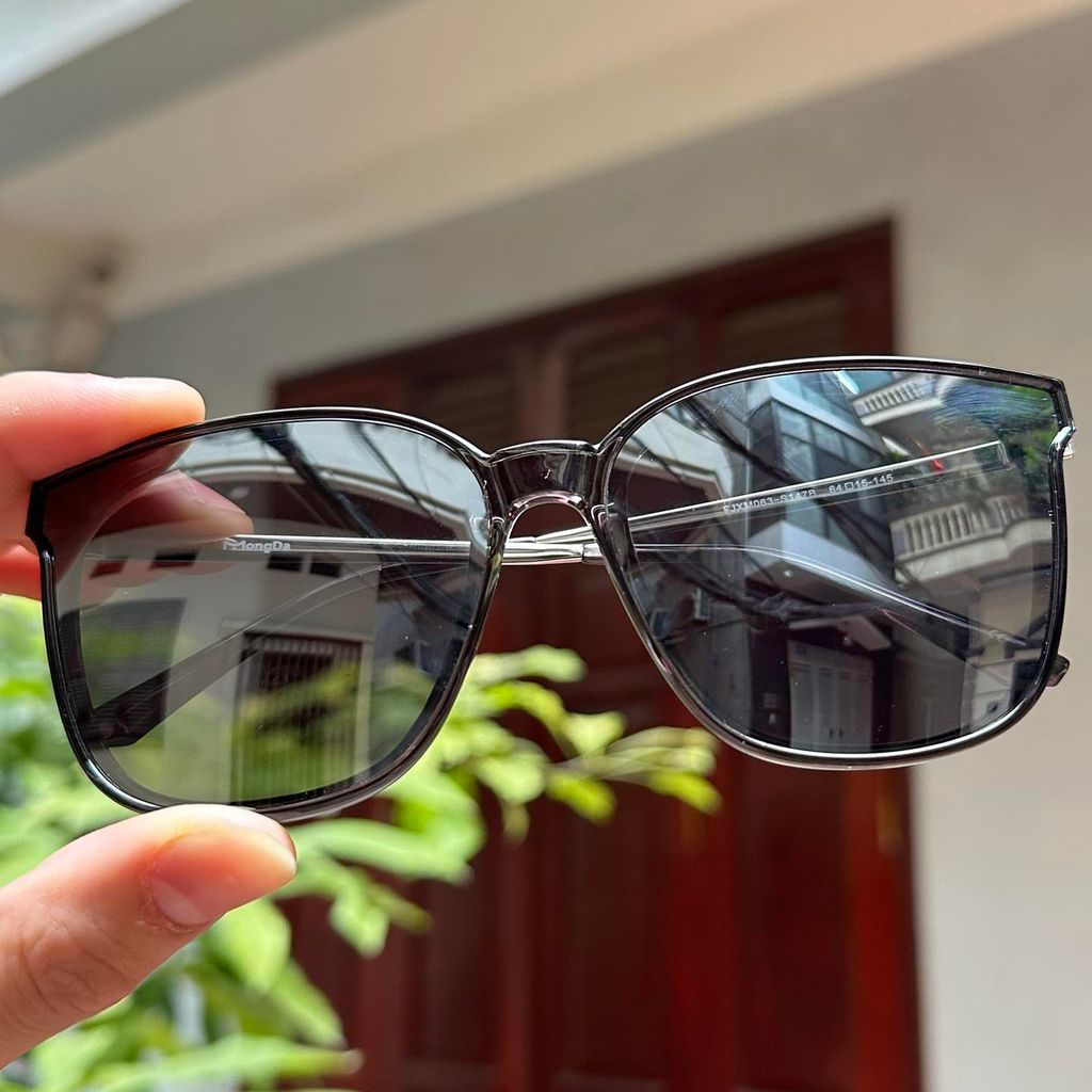 Kính râm MONGDA Cabin Classic FJXM063-S147B (fullbox, kèm hộp + khăn)
