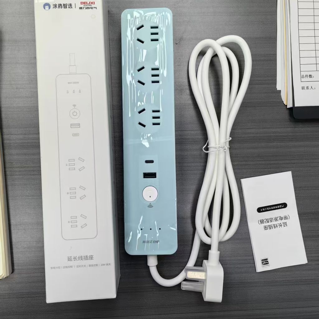 Ổ điện thông minh Wi-Fi hãng DELIXI, cổng C 20W + 3 ổ 220V