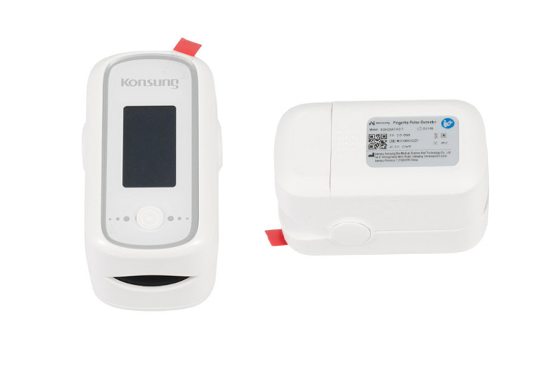 Máy đô nồng độ oxy trong máu SPO2 Konsung Sonosat F02W