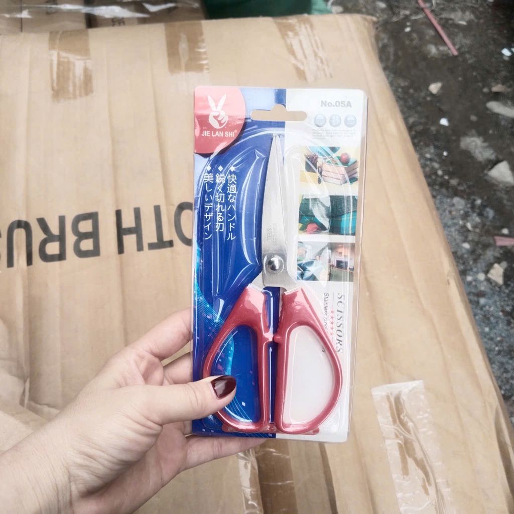 Kéo SCISSORS