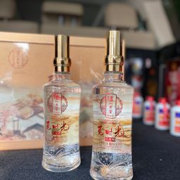 Rượu Lư Châu Lão Giáo - Mịch Thời Quang