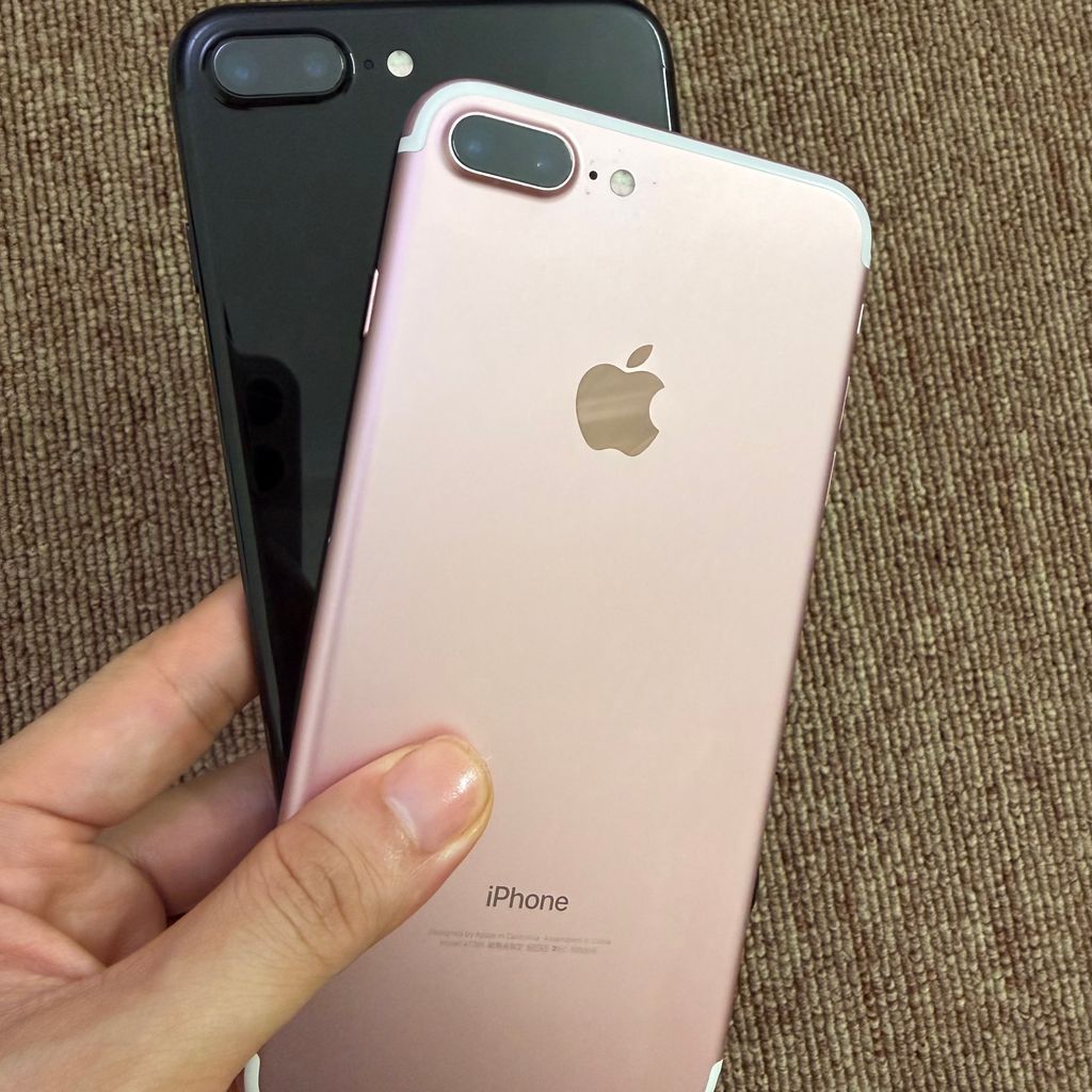 iphone 7Plus 128GB likenew 99%