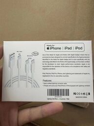 Hộp 3 cáp iPhone chân A to L, hãng DOZAIERC, gồm 1 cáp 1.8m + 2 cáp 1m