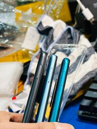 Điện thoại Vsmart Star 5, ram 3/4gb rom 32/64gb, hàng mới 99%, màu ngẫu nhiên,…